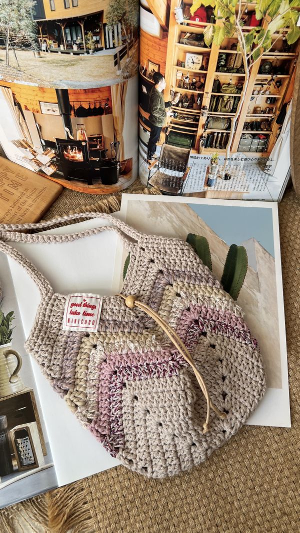 現貨 天天都要揹的氣球小包 