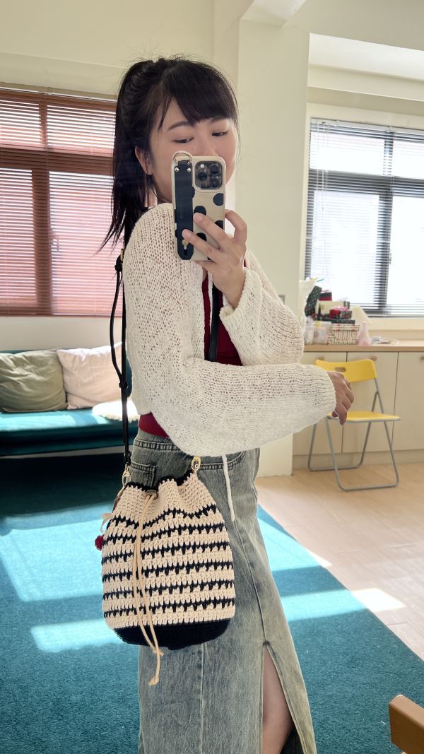 現貨 櫻桃紅束口水桶包 