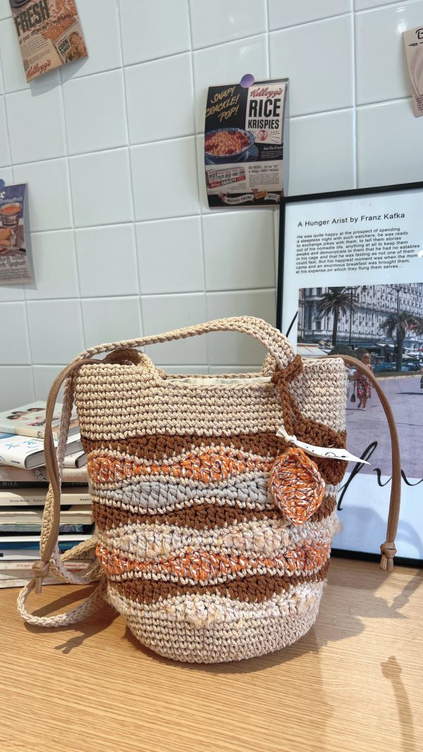 現貨 創作版秋浪包 三色 