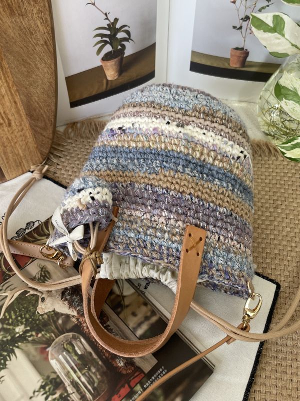 現貨 迷你流浪包加高款 浪漫雨天 