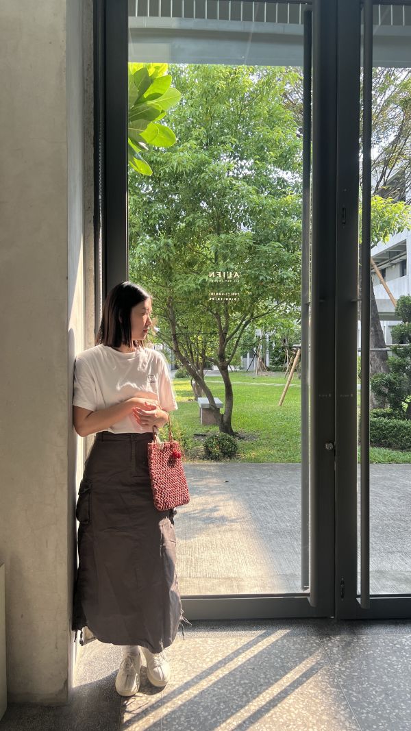 現貨 棉紙線簍空小手提 附吊飾 