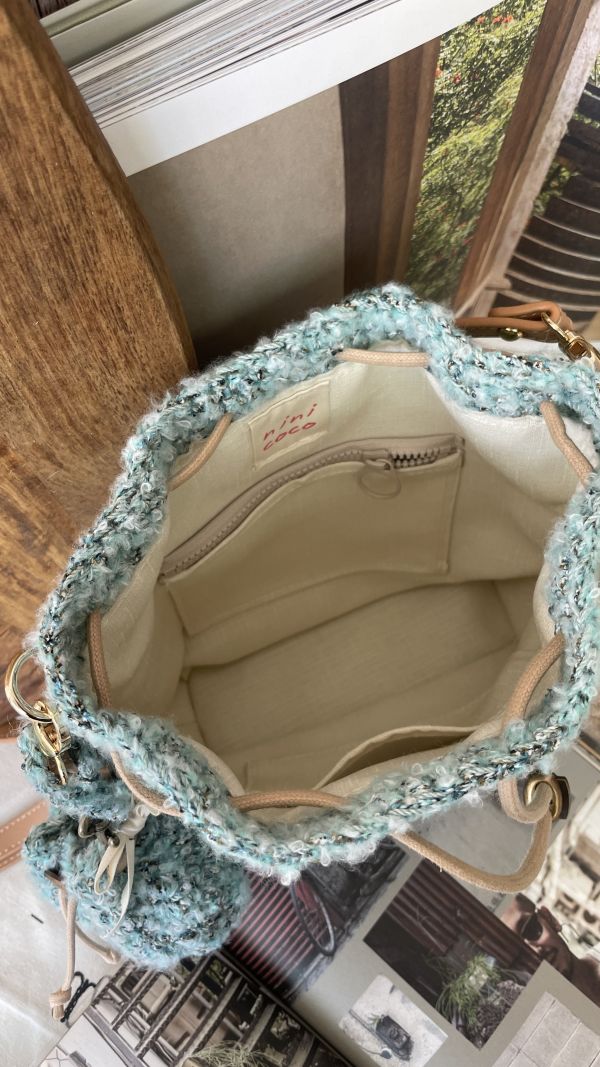 現貨 1+12冬版毛毛束口水桶包 湖水綠 