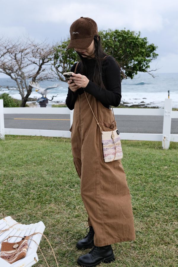 現貨  波浪手機包 三色 