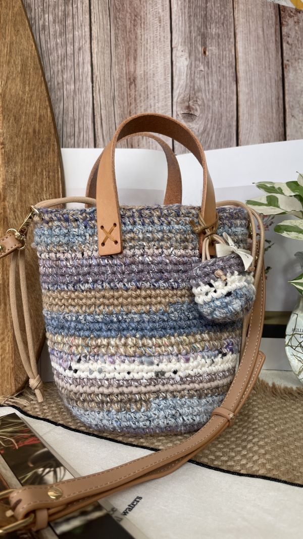 現貨 迷你流浪包加高款 浪漫雨天 