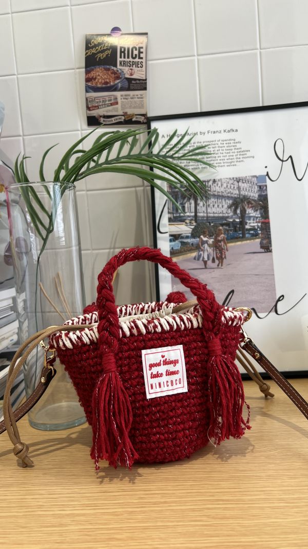 現貨 心臟爆擊小可愛 附真皮揹帶 