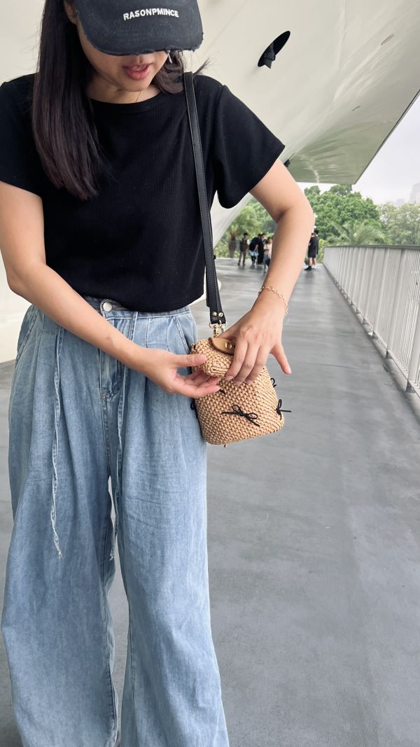 現貨 滿版蝴蝶結紙線束口包 