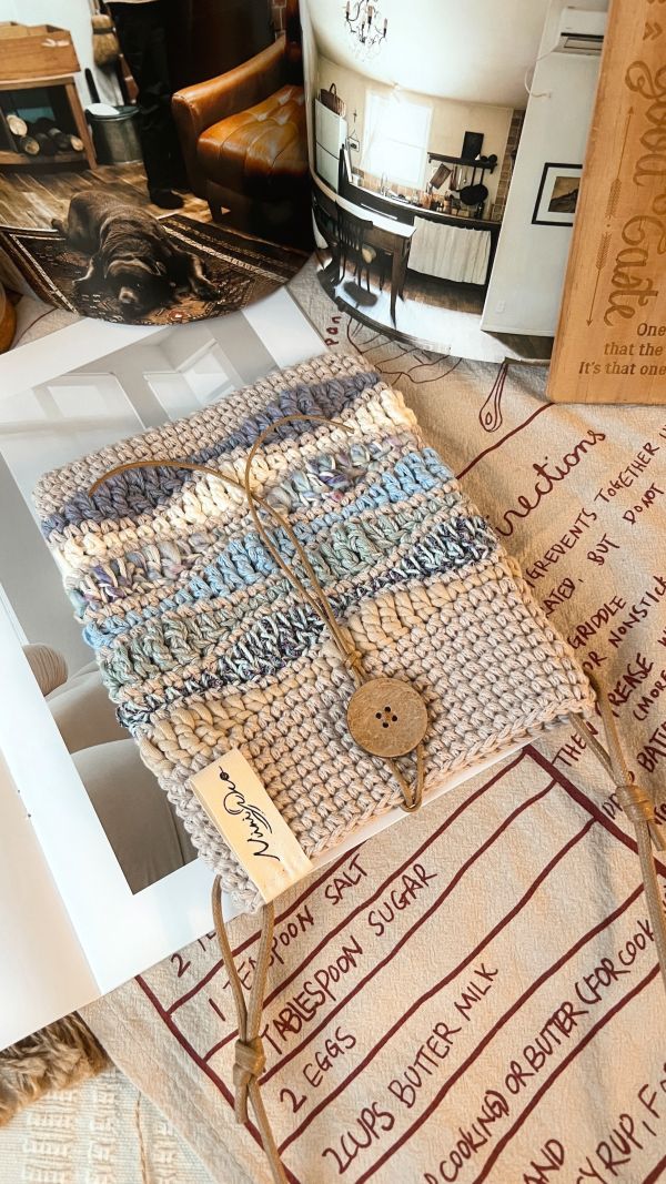 現貨 海浪手機包 兩色 