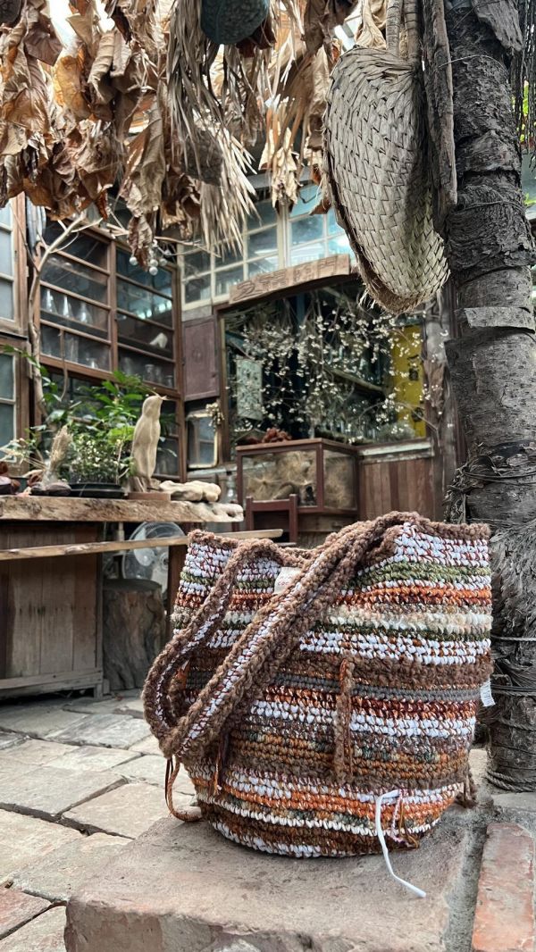 現貨 流浪大泡泡肩背包 蒔橙 