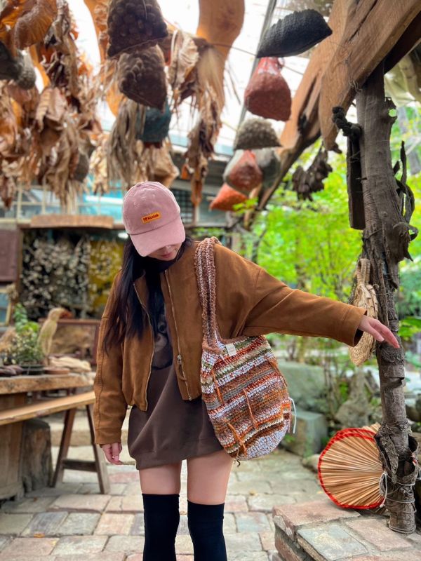 現貨 流浪大泡泡肩背包 蒔橙 