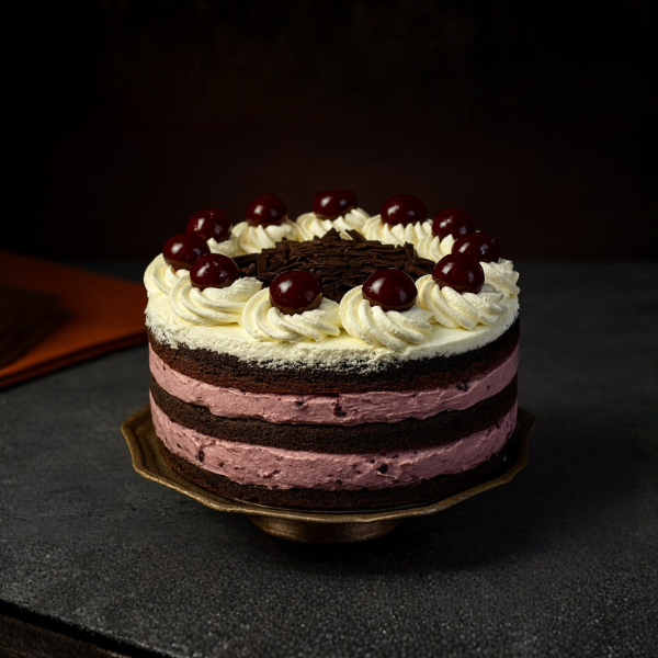 十吋黑森林巧克力蛋糕【已含宅配運費】 黑森林藍莓巧克力蛋糕、酒釀櫻桃蛋糕、黑森林蛋糕推薦、70%巧克力蛋糕、櫻桃酒甜點、生日蛋糕推薦、手工蛋糕代工、下午茶蛋糕