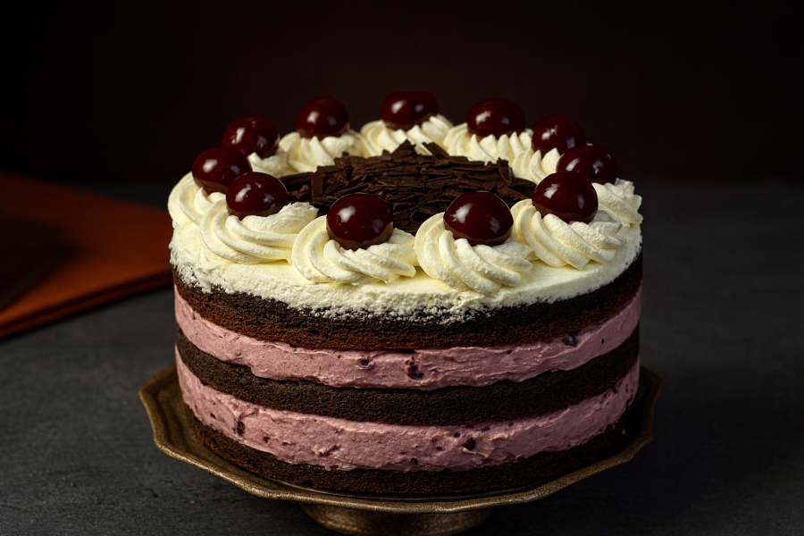 黑森林巧克力蛋糕 黑森林藍莓巧克力蛋糕、酒釀櫻桃蛋糕、黑森林蛋糕推薦、70%巧克力蛋糕、櫻桃酒甜點、生日蛋糕推薦、手工蛋糕代工、下午茶蛋糕