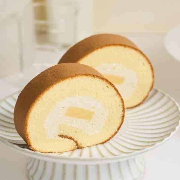 卡士達布丁生乳捲【已含宅配運費】 卡士達布丁,生乳捲,布丁捲,小朋友最愛,濃郁牛奶卡士達,Q彈布丁,減糖蛋糕體,法國鮮奶油,甜點