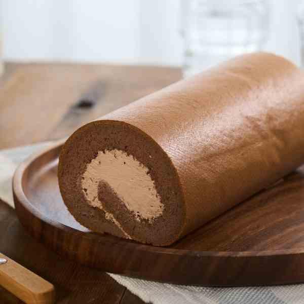 脆片巧克力生乳捲【已含宅配運費】 脆片巧克力生乳捲,巧克力甜點,冰淇淋口感,甜品禮物,純苦巧克力,有趣的甜品,口感豐富,手工製作,巧克力體驗