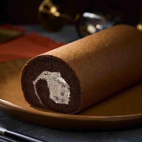 黑芝麻生乳捲【已含宅配運費】 黑芝麻醬, 冰淇淋口感, 新鮮黑芝麻, 健康, 芝麻奶香, 無糖, 蛋糕, 黑巧克力