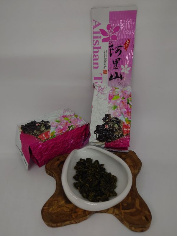 阿里山金萱茶 阿里山金萱茶、阿里山、金萱、金萱茶、茶、茶葉、奶香、茶香、焙火、香氣、傳統茶、桂花森林