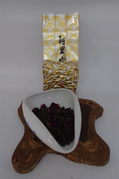 玫瑰迎香綠 玫瑰迎香綠、迎香、綠茶、球狀、茶葉、茶香、玫瑰、花香、青香、台茶20號、桂花森林