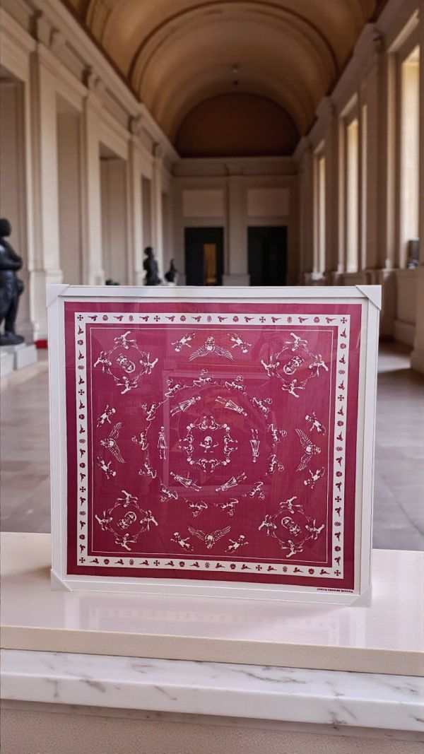 全台獨家Chrome Hearts克羅心絲巾專業裝框 ∣四十年畫廊老店裝框經驗技術 hermes,絲巾,絲巾框,絲巾裝框,絲巾裱框, hermes絲巾框,愛馬仕絲巾裱框價格,絲巾裱框台北,絲巾桃園,絲巾裱框threads