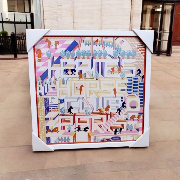 四十年實體店面專業無損絲巾裝框【hermes愛馬仕絲巾LV、Chanel、dior精品絲巾全台收件絲巾裝框宅配寄回】 hermes,絲巾,絲巾框,絲巾裝框,絲巾裱框, hermes絲巾框,愛馬仕絲巾裱框價格,愛馬仕絲巾裱框台中,愛馬仕絲巾風水