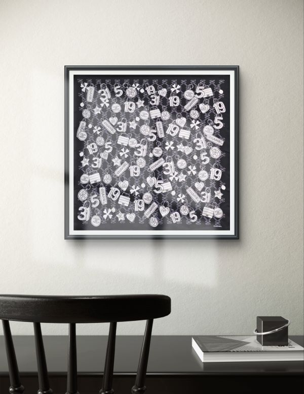 〔四十年實體店面專業絲巾裝框獨家技術〕hermes愛馬仕絲巾LV、Chanel、dior各精品絲巾框日後可拆下替換使用 〔四十年實體店面專業絲巾裝框獨家技術〕hermes愛馬仕絲巾LV、Chanel、dior各精品絲巾框日後可拆下替換使用