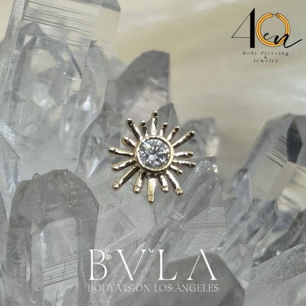 客訂BVLA - 鑲鑽太陽(大) 40en歐美耳飾,歐美耳環,14K耳環,不過敏耳環,歐美風格,14k純金,輕奢耳飾,鈦金屬,鈦合金