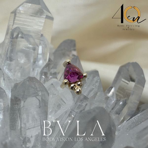 BVLA - 三角寶石與金珠 40en歐美耳飾,歐美耳環,14K耳環,不過敏耳環,歐美風格,14k純金,輕奢耳飾,鈦金屬,鈦合金