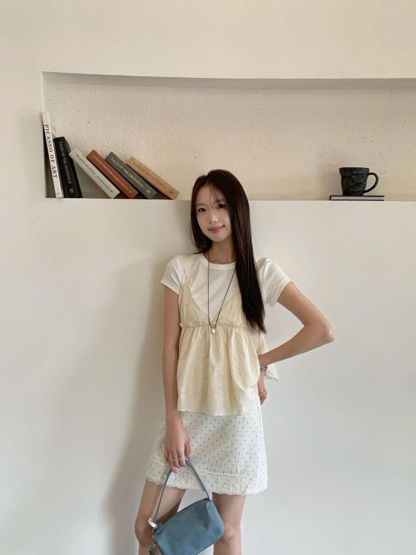 【棉麻刺繡花花吊帶兩件套組】 