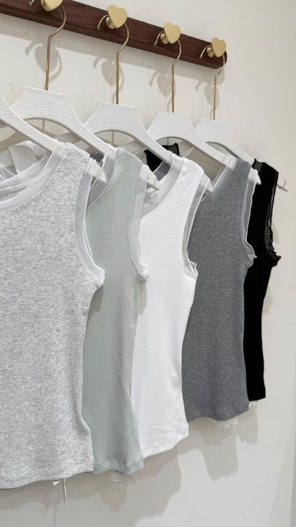 【拼接網紗素面背心】 