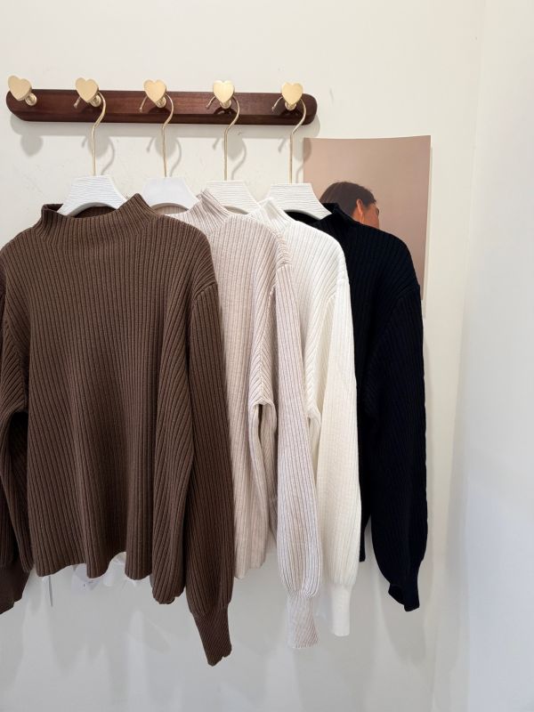 【宮廷袖坑條針織衫】 