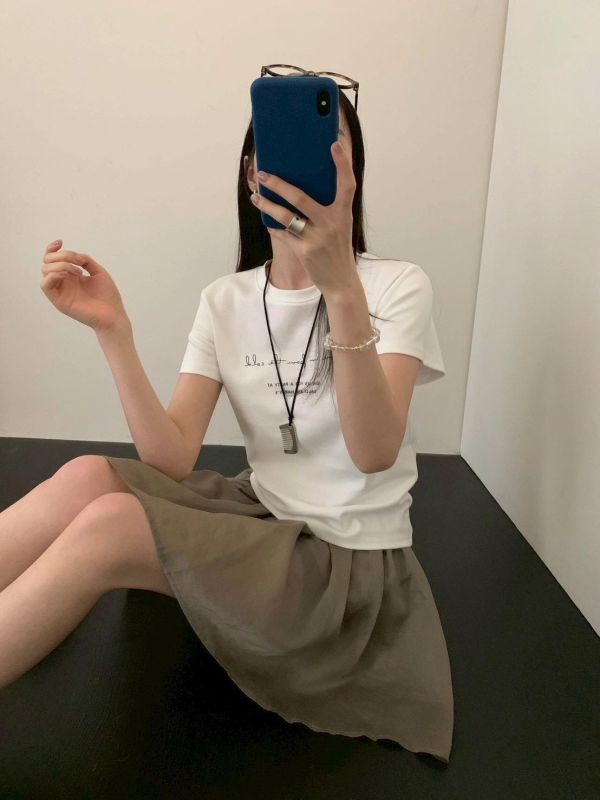【英文草寫短袖棉T】 