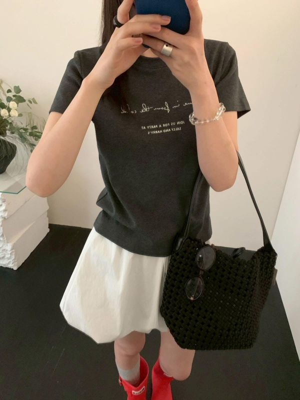 【英文草寫短袖棉T】 