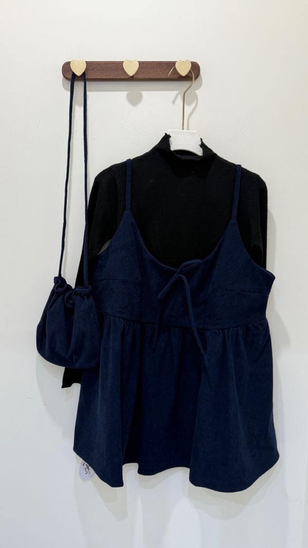 【小立領針織衫+燈芯絨背心裙套裝-附小包】 