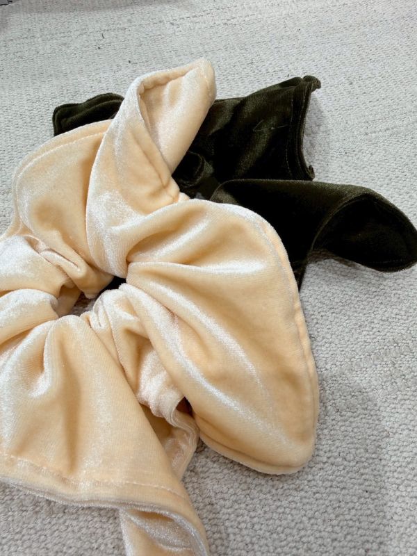 鑽石絨方巾大腸圈 