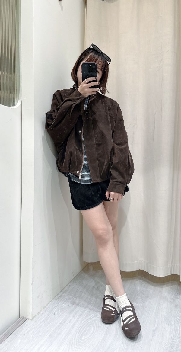 份量感滿滿麂皮外套 