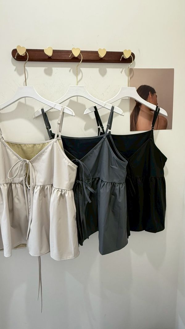 皮革綁帶吊帶背心 