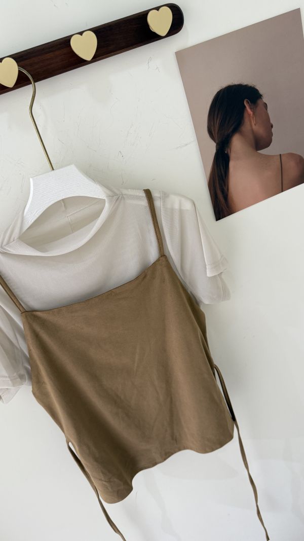 【麂皮吊帶綁帶上衣】 