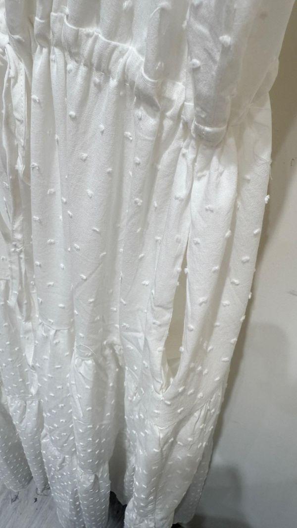 【蕾絲邊V領吊帶背心】 