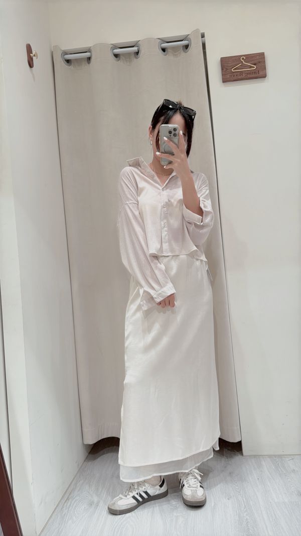 【閃閃美人魚鱗光澤襯衫】 