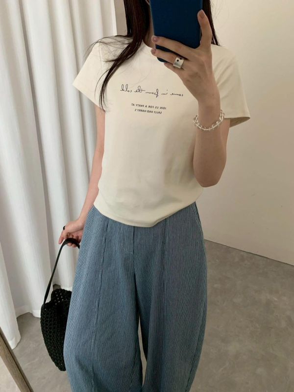 【英文草寫短袖棉T】 