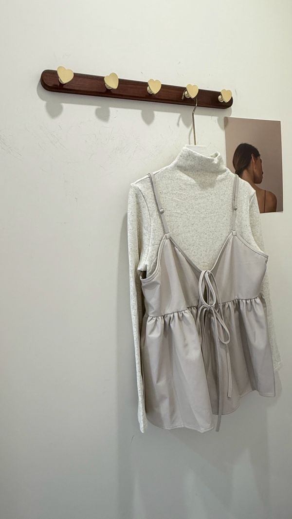 皮革綁帶吊帶背心 