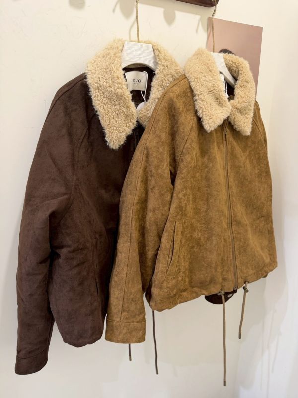 毛毛領拼接麂皮外套 