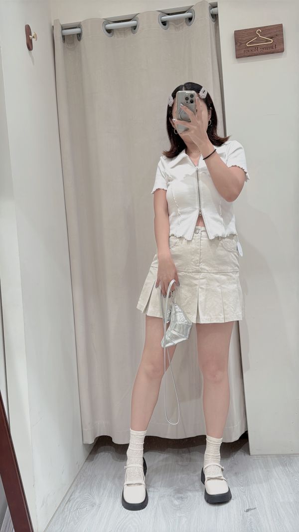25春夏【木耳貼身雙開拉鏈短版上衣】 