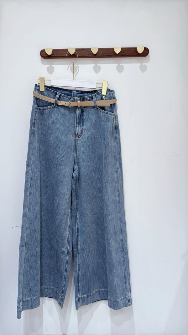 【條紋竹節牛仔寬褲】 