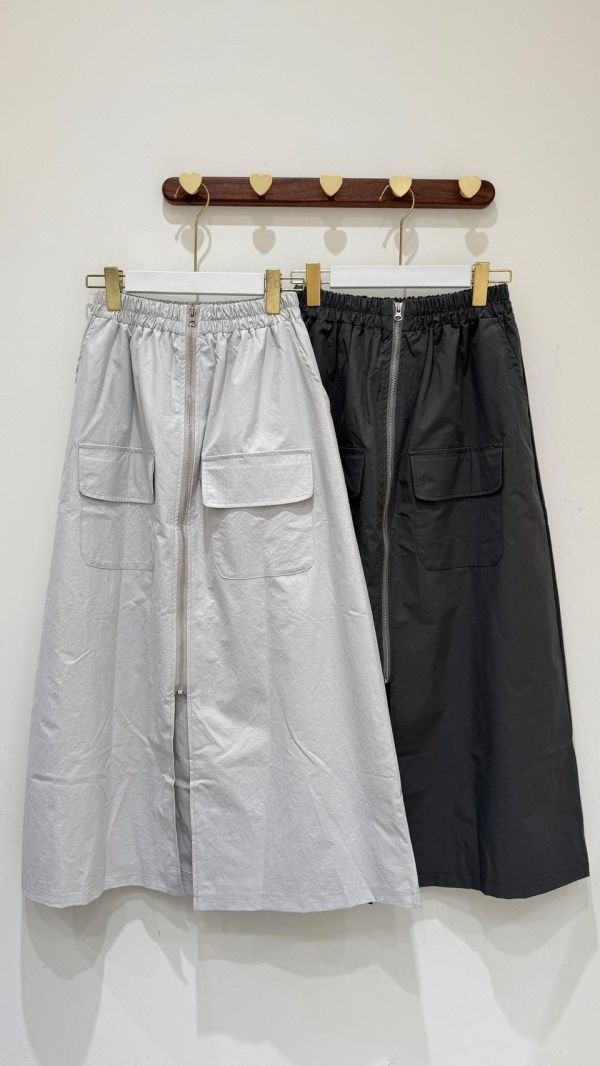 【拉鏈風衣工裝裙】 