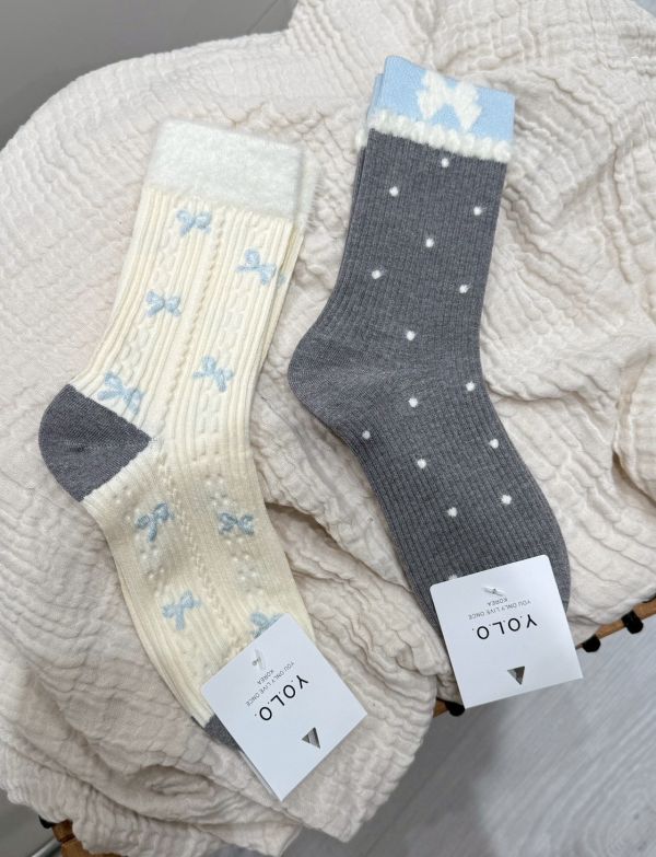 蝴蝶結刺繡星星提花襪 