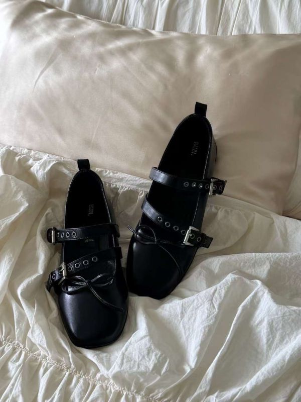 正韓【個性蝴蝶結娃娃鞋】 