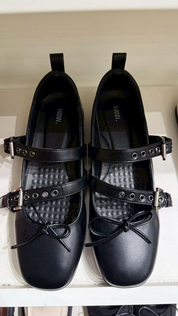 正韓【個性蝴蝶結娃娃鞋】 