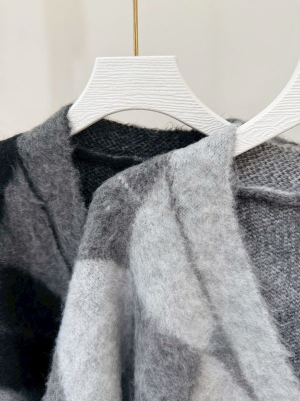 菱格紋毛呢外套 