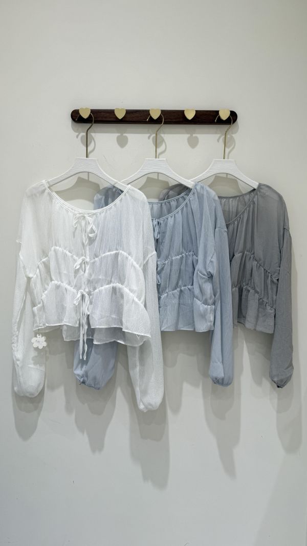 【肌理綁帶皺皺上衣】 