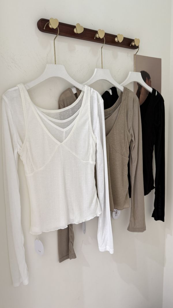 【韓兩件式V領薄上衣】 