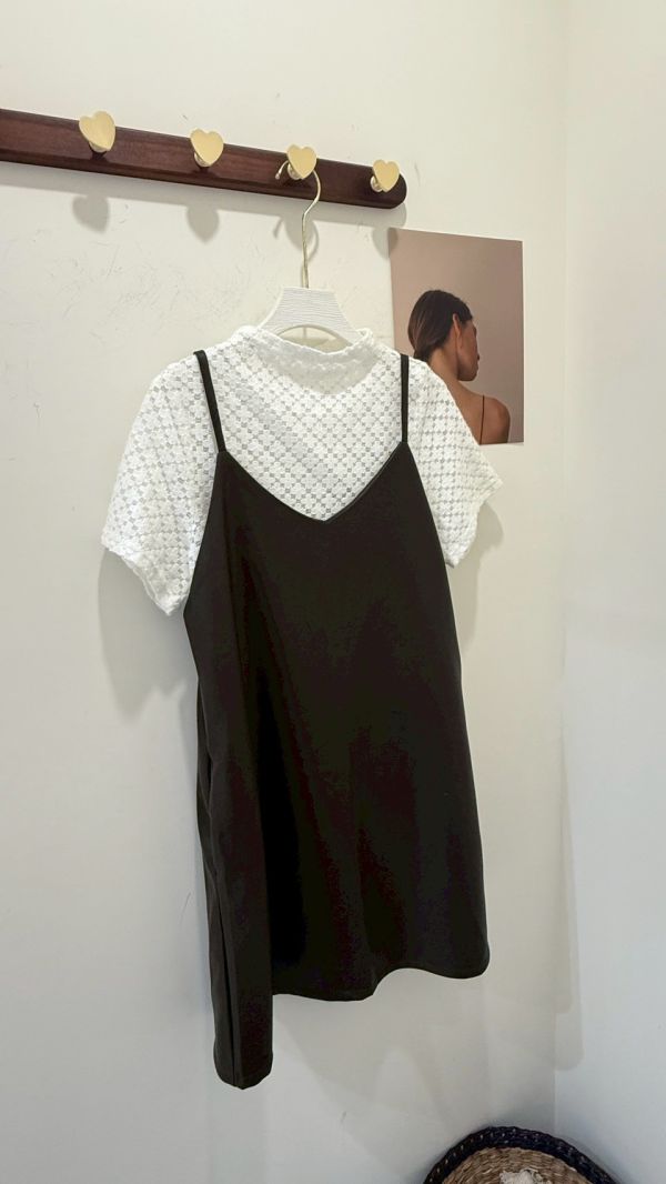 皮革吊帶短洋裝 